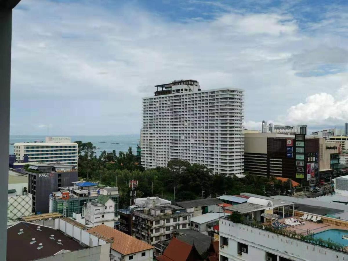 The Base Pattaya Aparthotel Екстериор снимка
