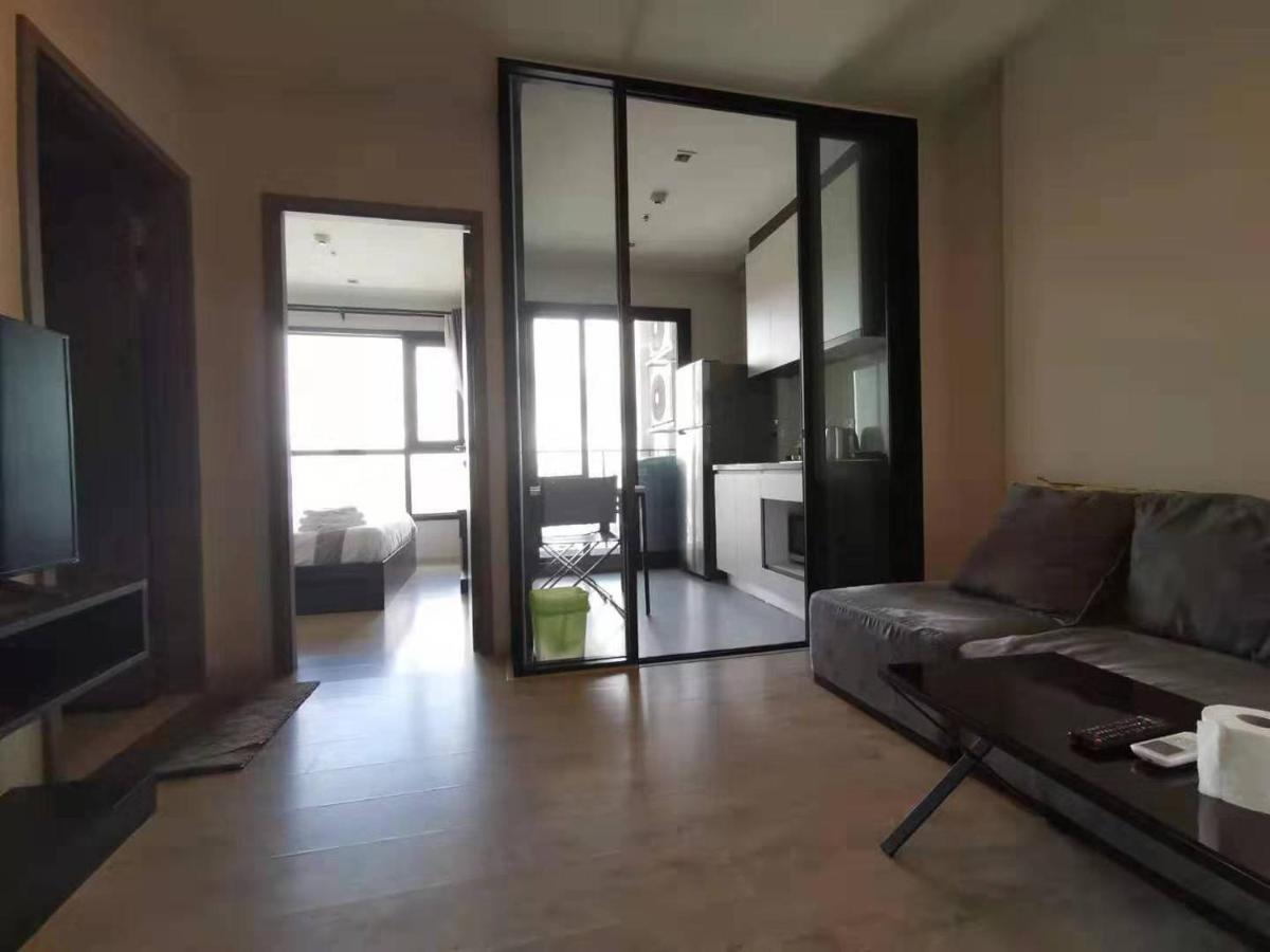 The Base Pattaya Aparthotel Екстериор снимка
