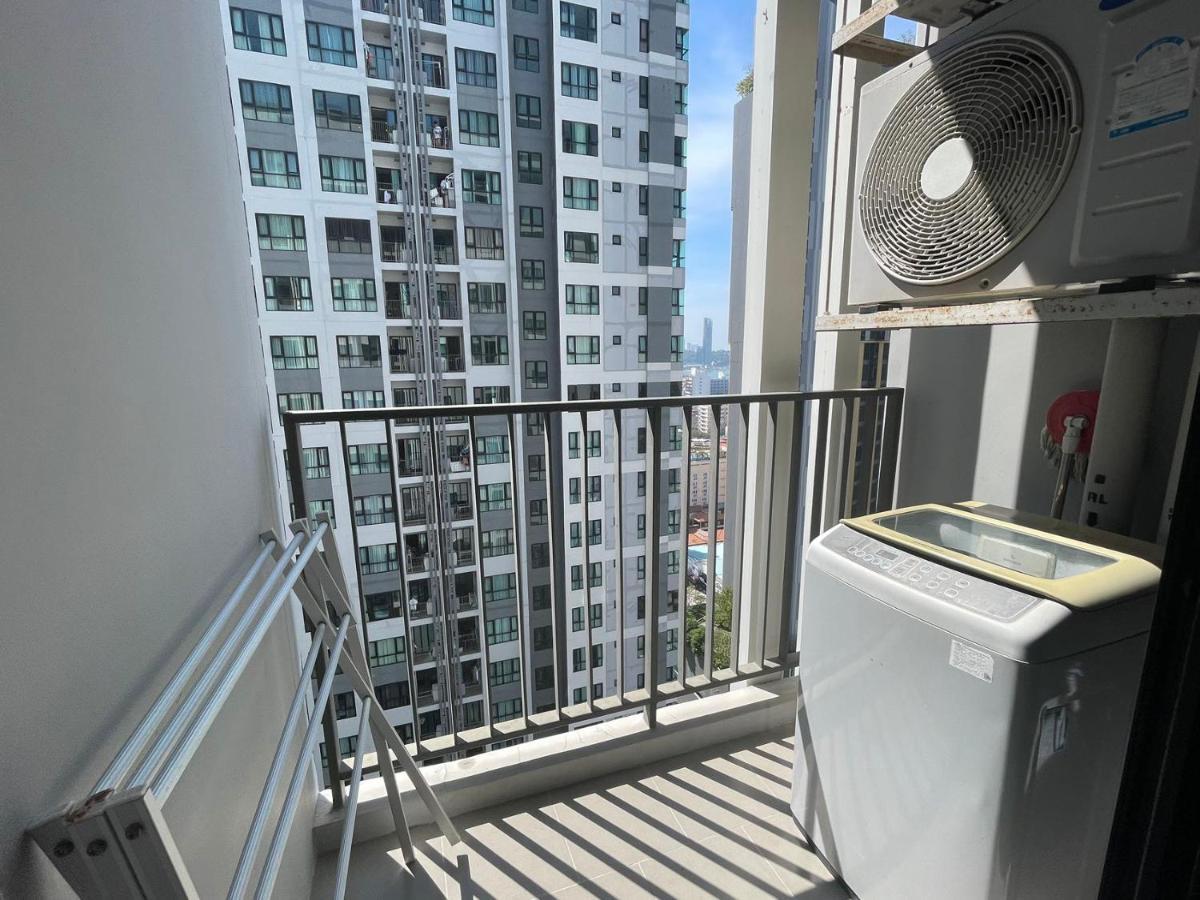 The Base Pattaya Aparthotel Екстериор снимка
